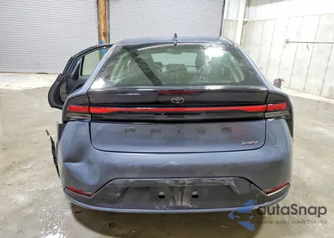 2024 Toyota Prius Le из США, поврежденный, VIN JTDADABU0R3013244